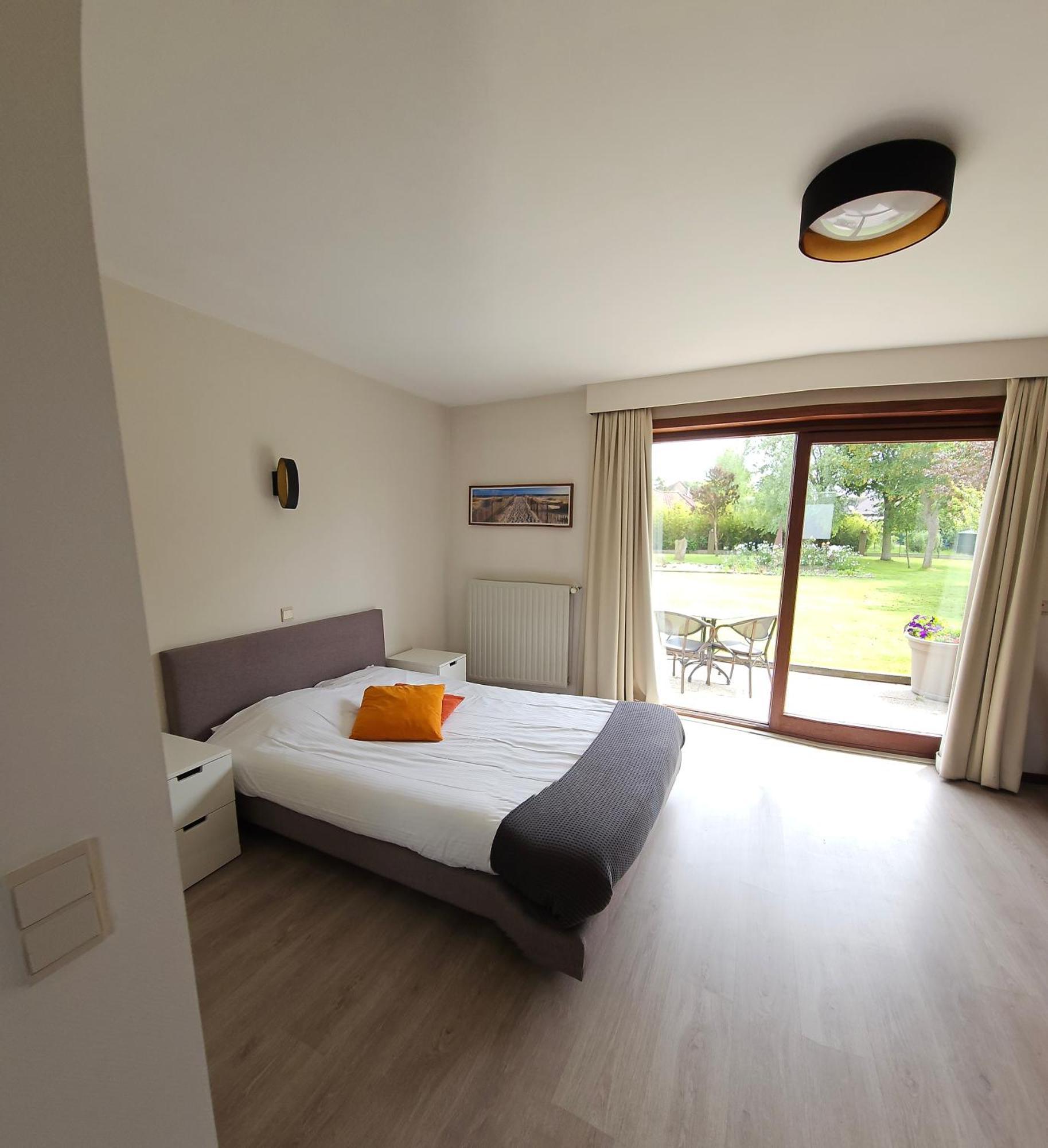 Hotel Westendia And Free Parking Top Breakfast Westende Exteriör bild