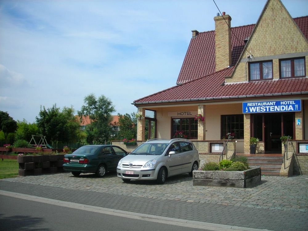 Hotel Westendia And Free Parking Top Breakfast Westende Exteriör bild